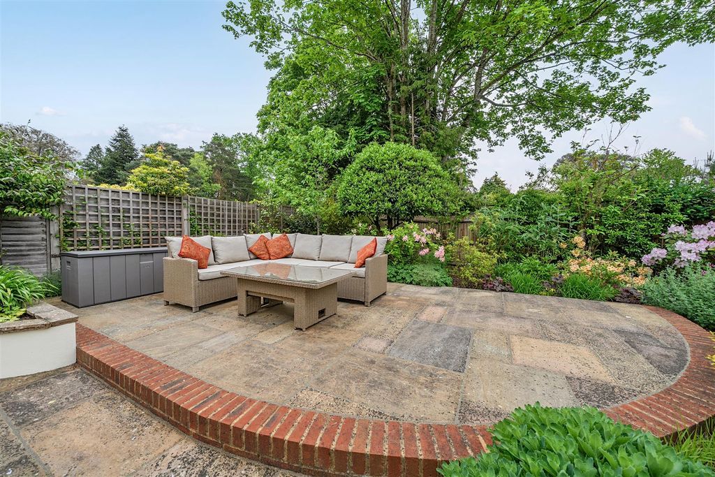 Additional image 30 of 6 bed detached house for saleCrawley Ridge, Camberley, Surrey GU15