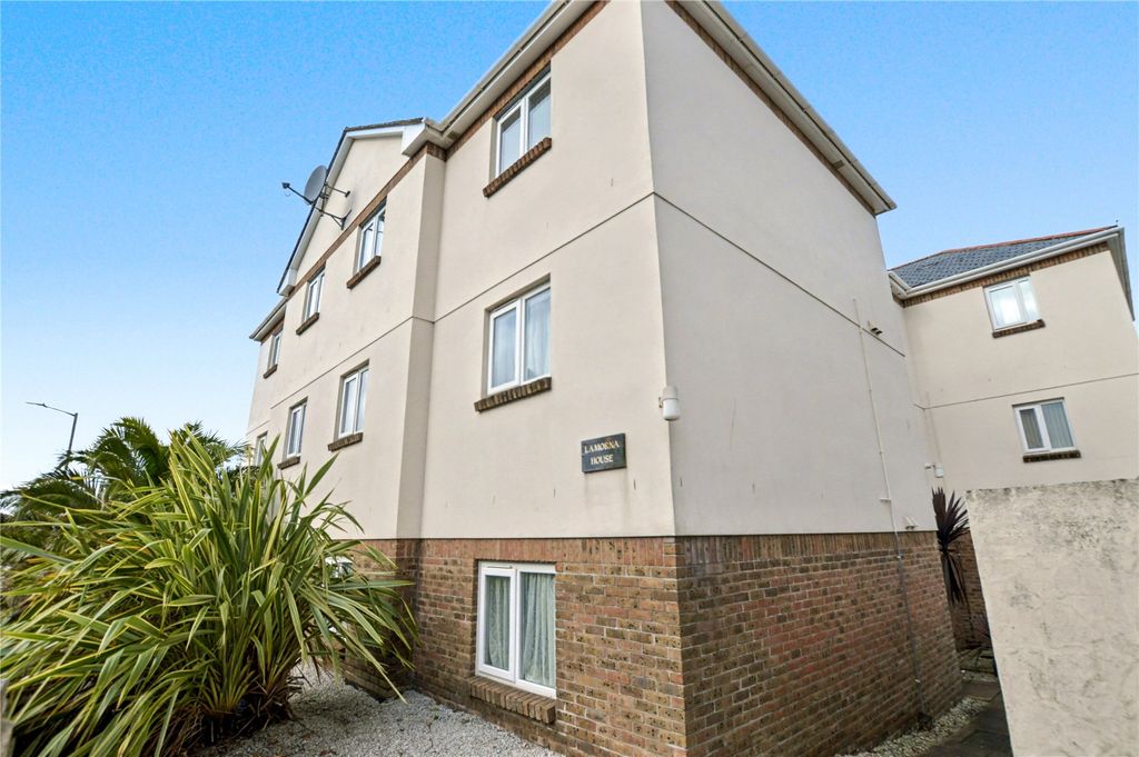 Additional image 5 of 1 bed flat for saleEast Hill, Tuckingmill, Camborne, Cornwall TR14