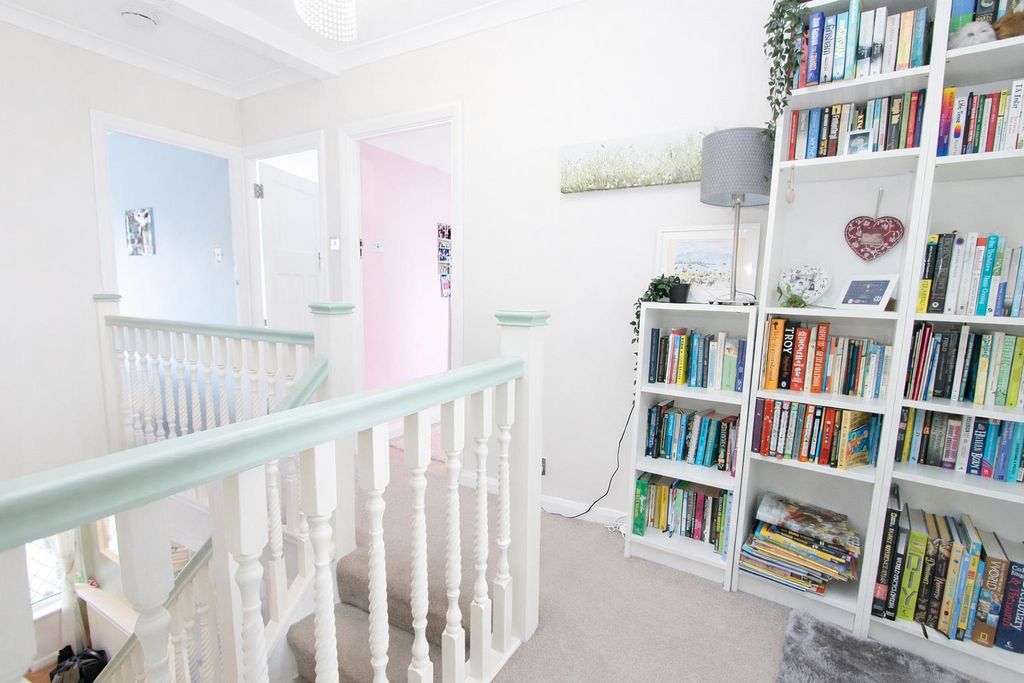 Additional image 15 of 5 bed semi-detached house for saleStanley Park Road, Carshalton SM5