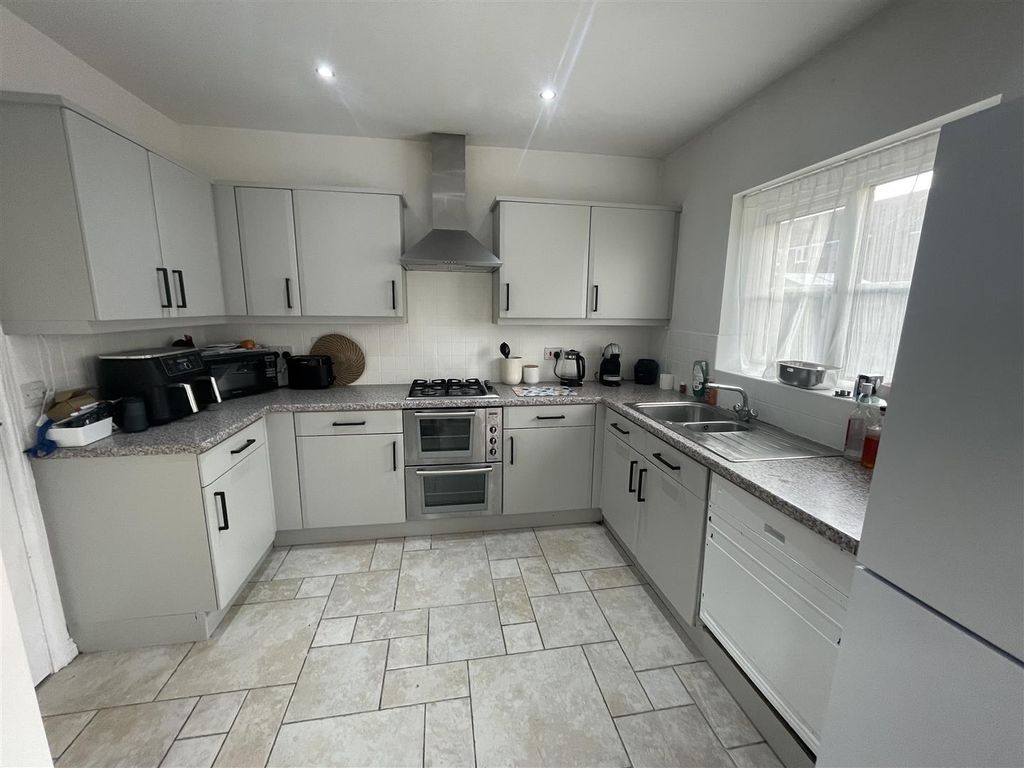 Additional image 3 of 4 bed detached house for saleHighfield Rise, Chester Le Street DH3