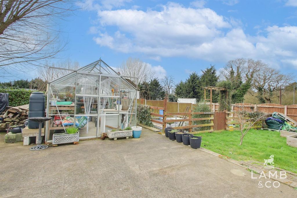 Additional image 33 of 5 bed detached house for saleLondon Road, Little Clacton CO16