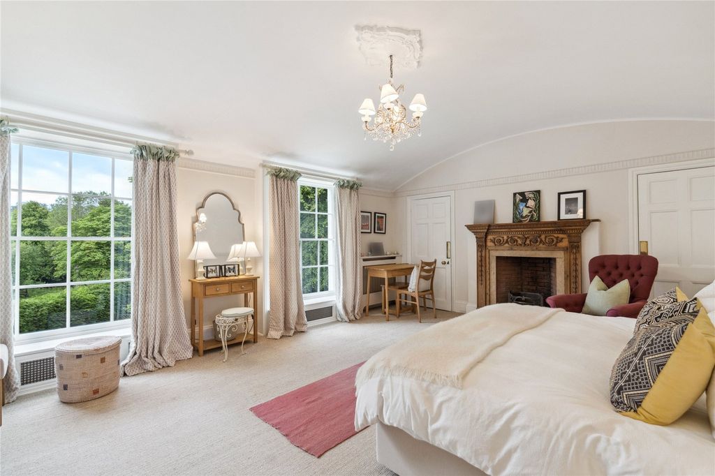 Additional image 11 of 6 bed detached house for saleBlackwell Hall Lane, Chesham, Buckinghamshire HP5