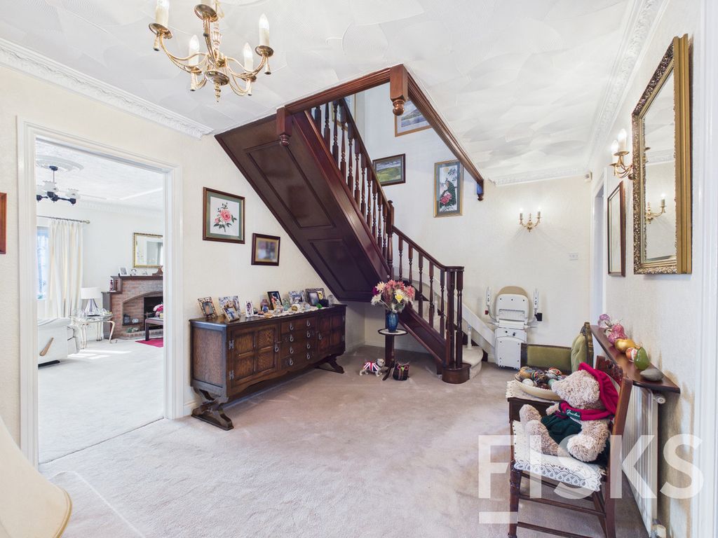 Additional image 3 of 4 bed detached house for saleLeigh Road, Canvey Island SS8
