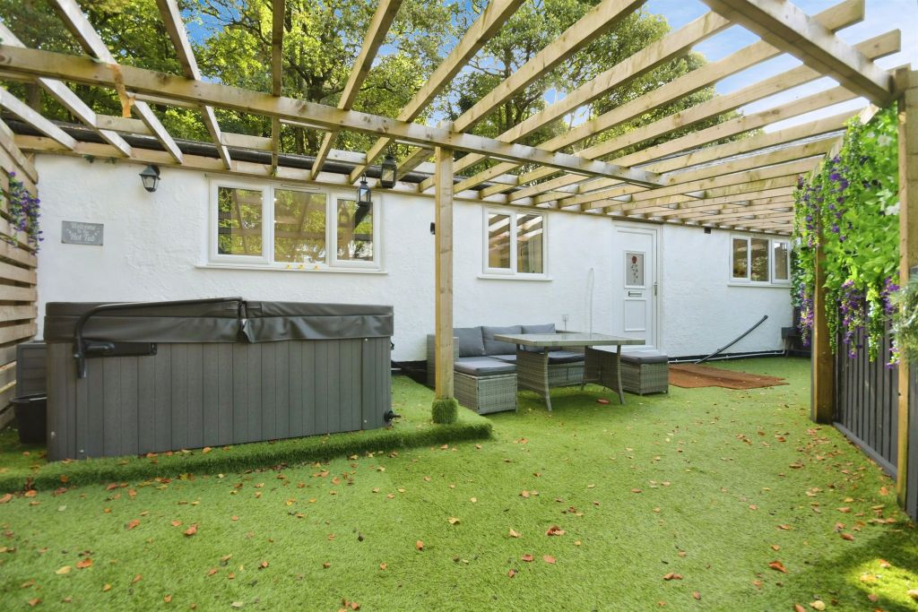 Additional image 12 of 2 bed semi-detached bungalow for saleManchester Road, Buxton SK17