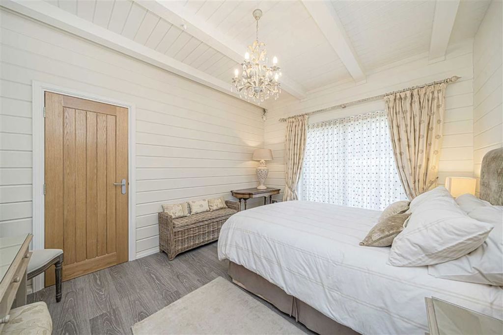 Additional image 10 of 4 bed detached house for saleLaleham Reach, Chertsey KT16