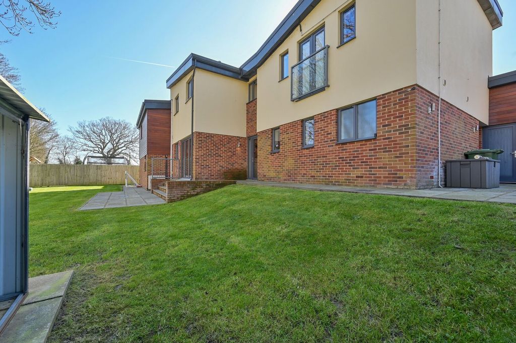Additional image 38 of 5 bed detached house for saleThe Harlequins, Sandy Lane, Bushey WD23