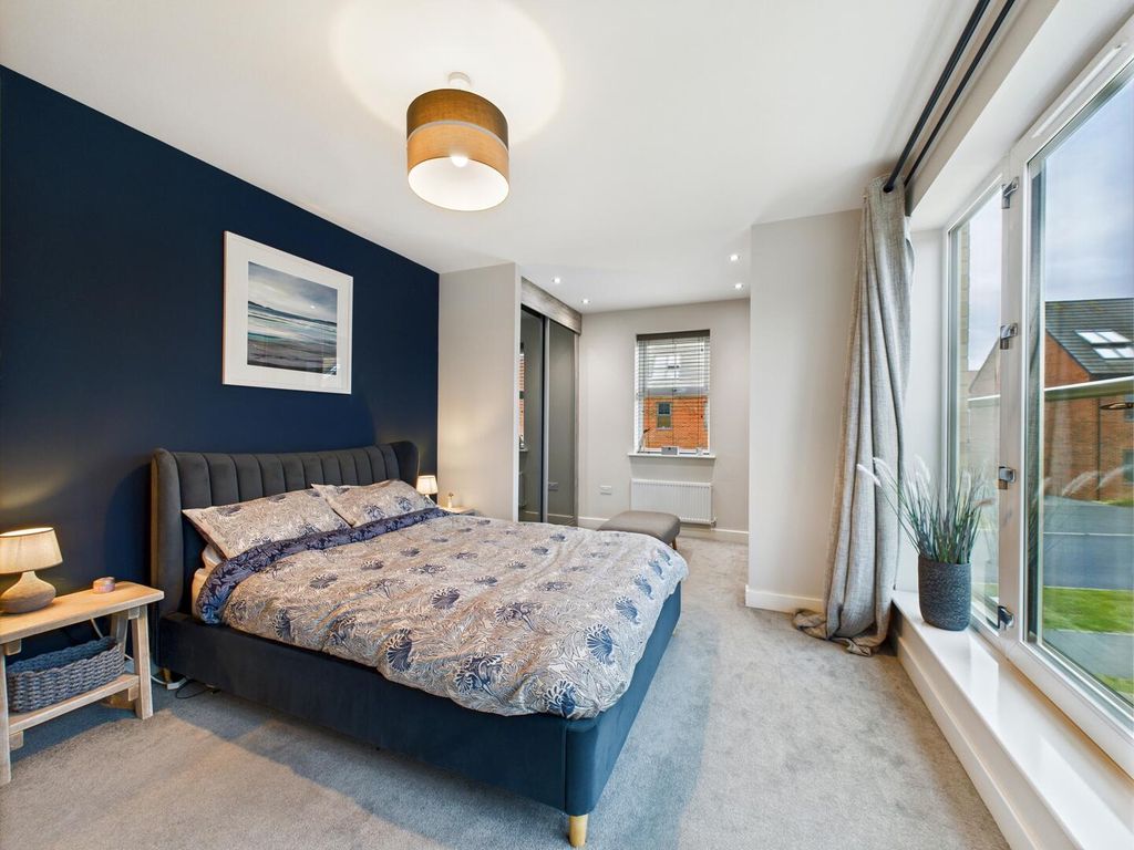 Additional image 16 of 4 bed property for saleHaydock Avenue, Castleford WF10