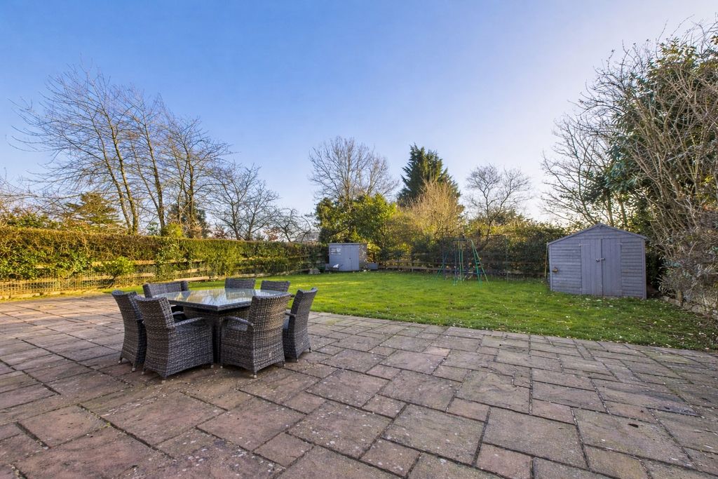 Additional image 21 of 4 bed detached house for saleSprigs Holly Lane, Chinnor, Oxfordshire OX39