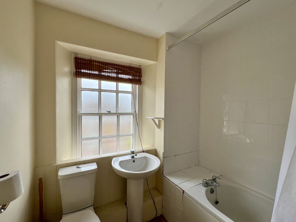 Additional image 11 of 1 bed flat for sale100c High Street, Kirkcudbright DG6