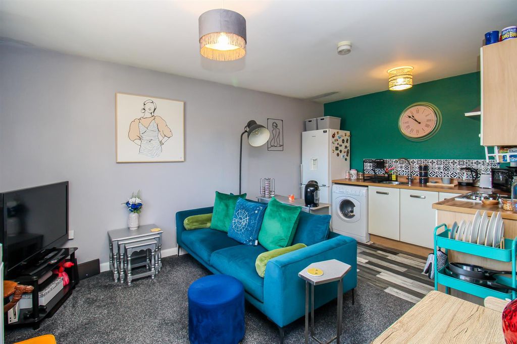 Additional image 3 of 1 bed flat for saleHarrison Court, Morris Road, Castleford WF10
