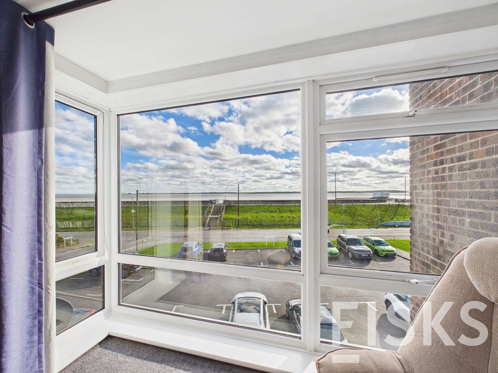 Additional image 5 of 2 bed flat for saleEastern Esplanade, Canvey Island SS8