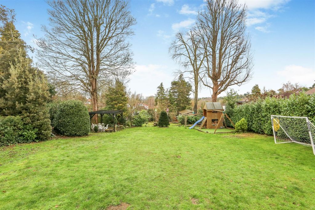 Additional image 55 of 7 bed detached house for saleWest Way, Carshalton SM5