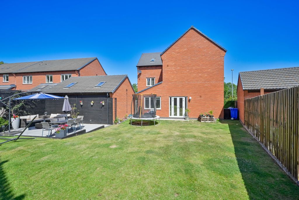 Additional image 11 of 5 bed detached house for saleKing Road, Burton-On-Trent DE13