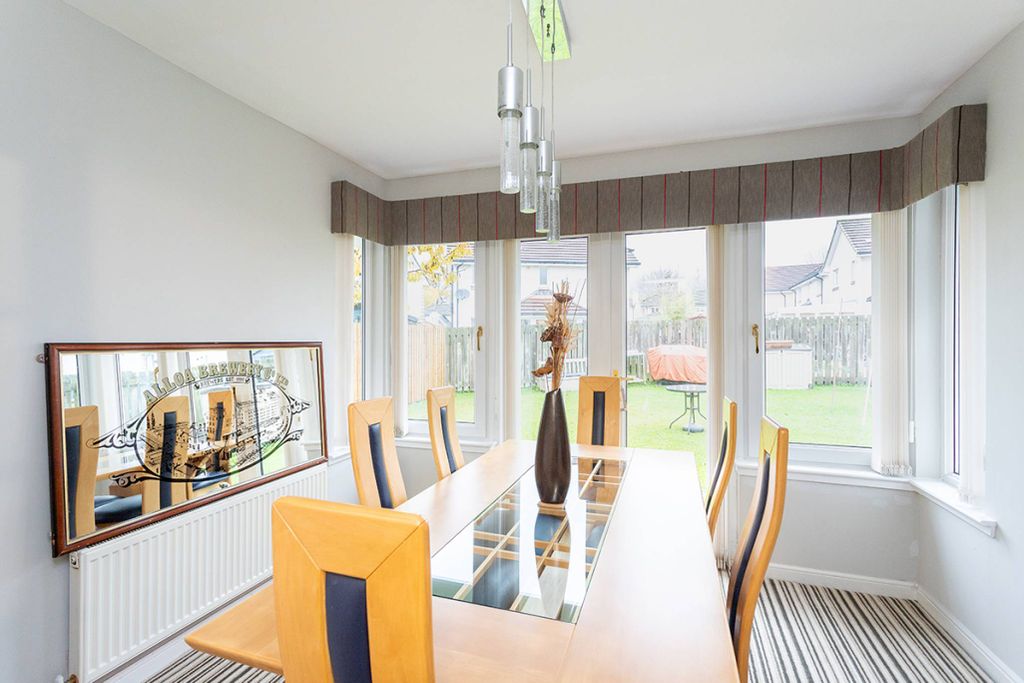 Additional image 6 of 4 bed detached house for saleWindmill View, Sauchie, Alloa, Clackmannanshire FK10