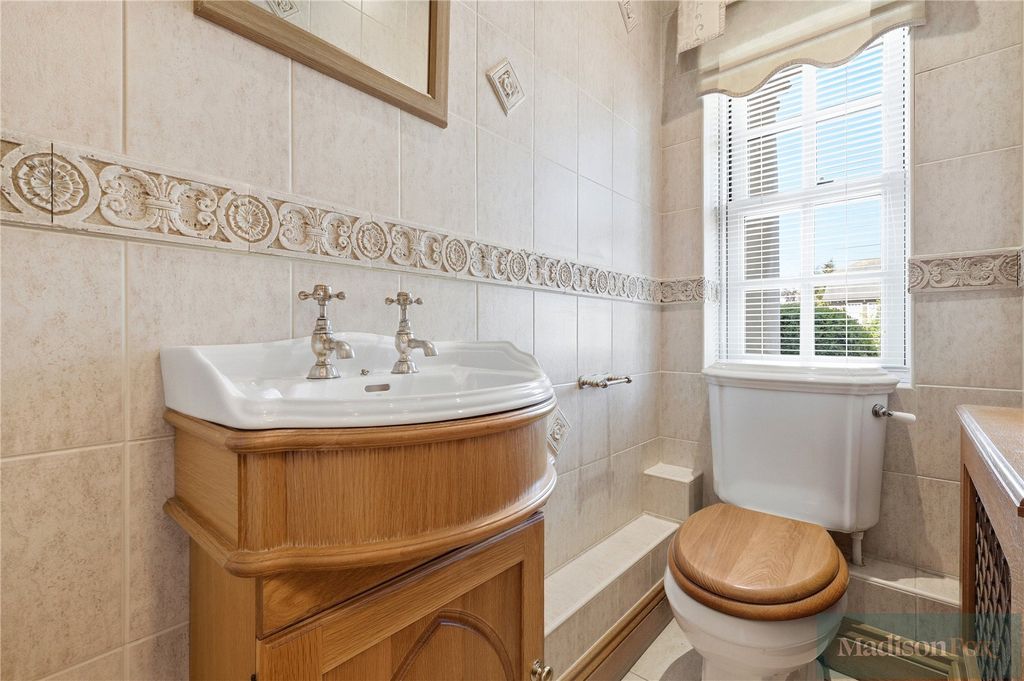 Additional image 19 of 5 bed detached house for saleHainault Road, Chigwell, Essex IG7