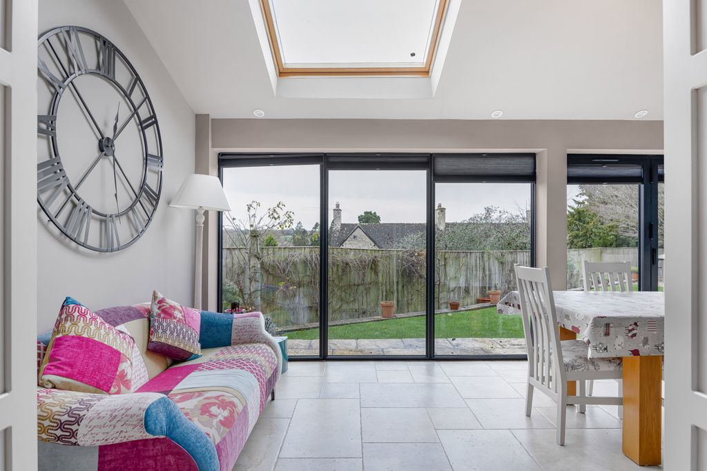 Additional image 9 of 5 bed detached house for saleBaunton Lane, Cirencester, Gloucestershire GL7