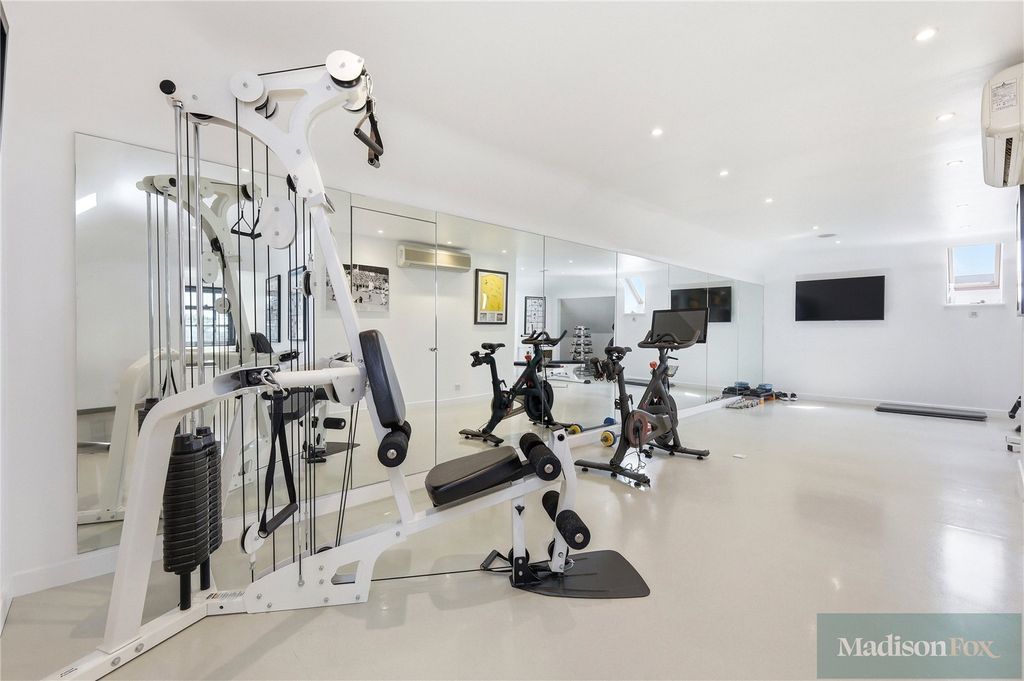 Additional image 41 of 5 bed detached house for saleHainault Road, Chigwell, Essex IG7