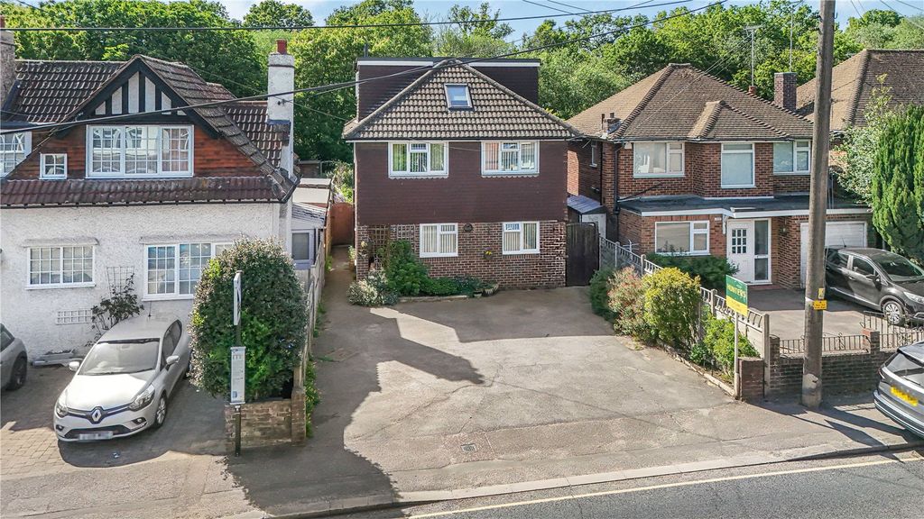 6 bed detached house for saleValebridge Road, Burgess Hill, West Sussex RH15