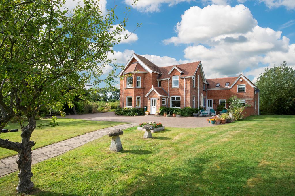 Additional image 34 of 5 bed detached house for saleMill Lane, Prestbury, Cheltenham, Gloucestershire GL52