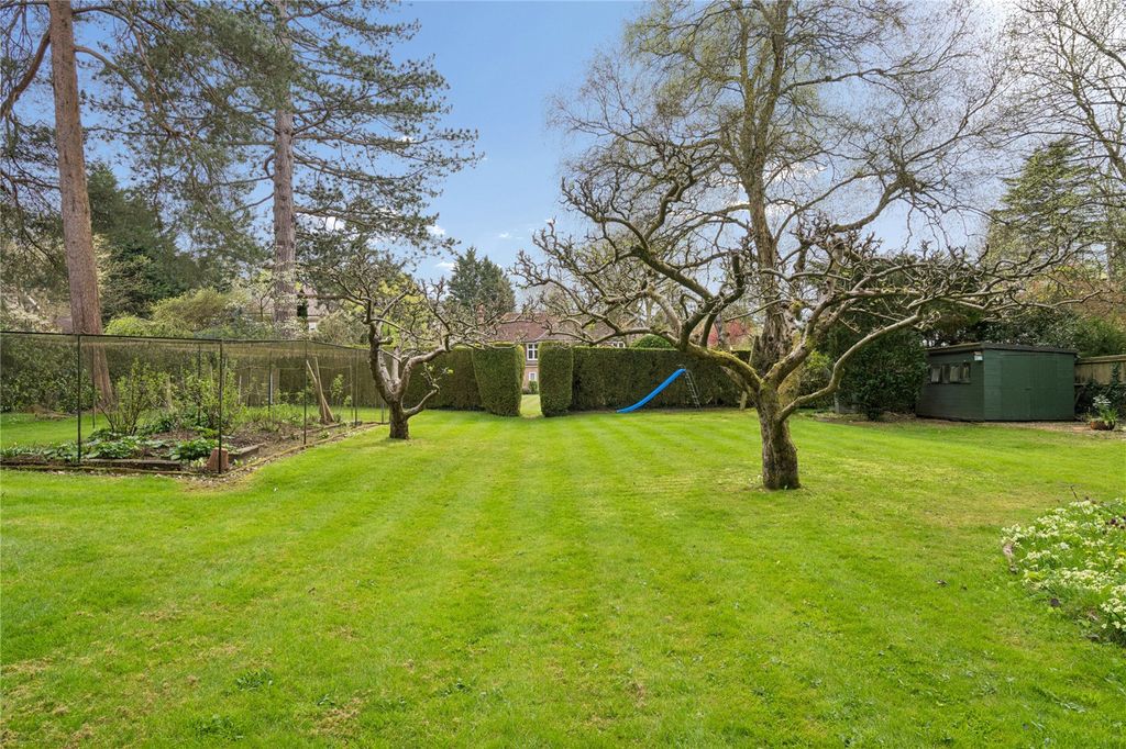 Additional image 15 of 5 bed detached house for saleNightingales Lane, Chalfont St. Giles, Buckinghamshire HP8