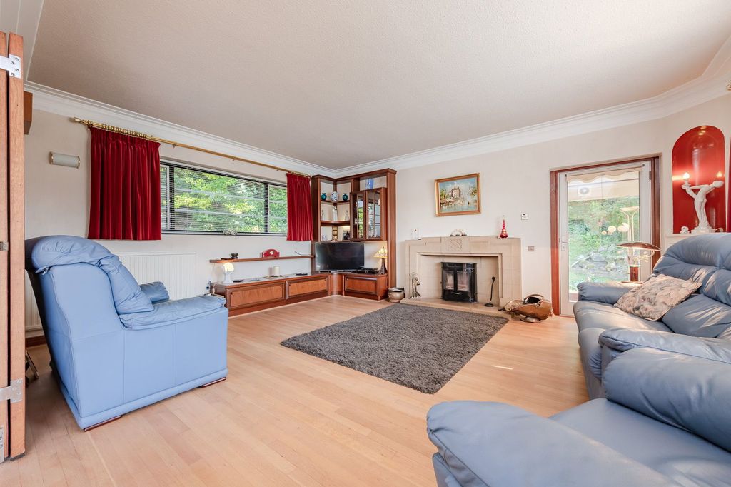 Additional image 7 of 5 bed detached house for saleHarestone Hill, Caterham CR3