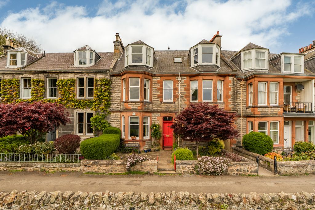 3 bed flat for sale12 Park Lane, Aberdour KY3