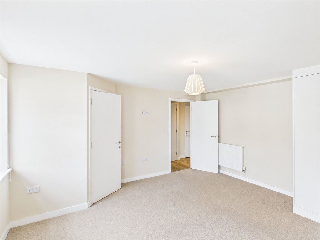 Additional image 10 of 2 bed flat for saleGonvena Hill, Wadebridge, Cornwall PL27