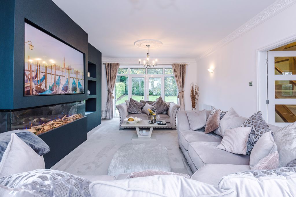 Additional image 9 of 5 bed detached house for saleParkside Drive South, Whittle-Le-Woods, Chorley, Lancashire PR6