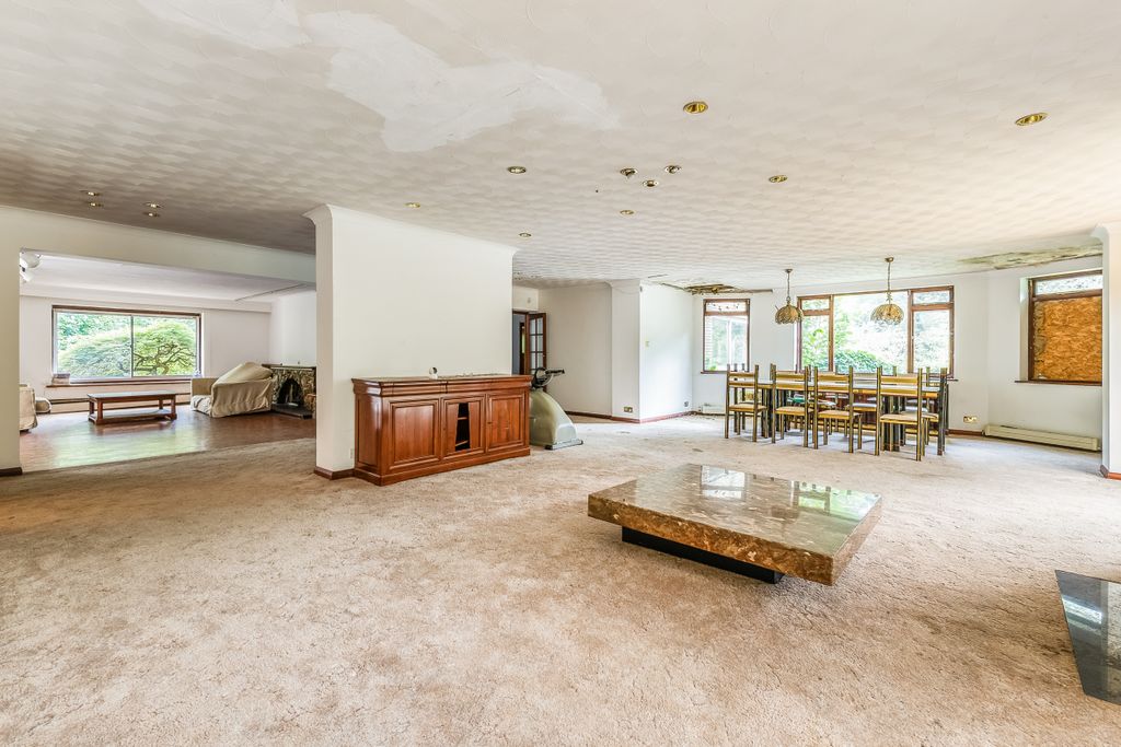 Additional image 8 of 7 bed detached house for saleRuxbury Road, Chertsey KT16