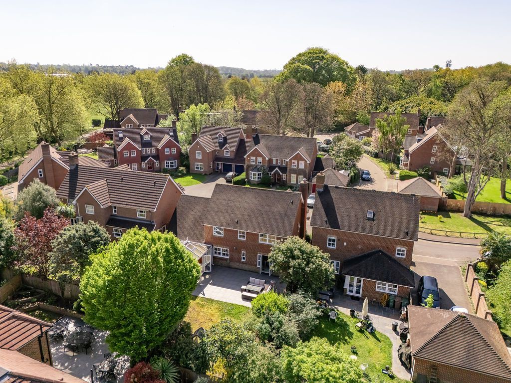 Additional image 21 of 4 bed detached house for saleLawson Walk, Carshalton Beeches SM5
