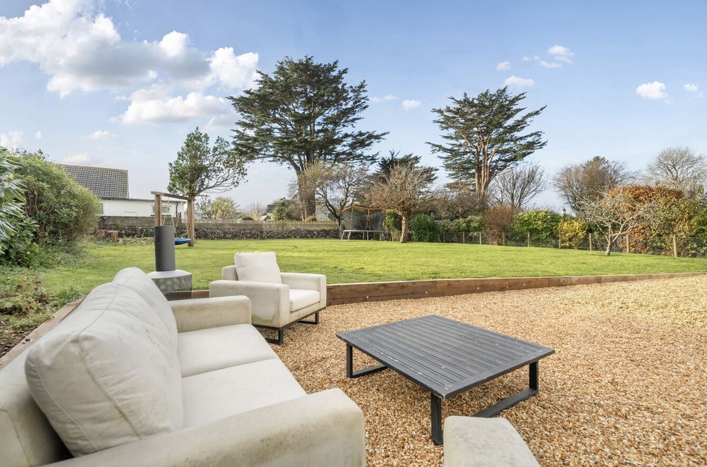 Additional image 22 of 5 bed bungalow for saleTregurthen Road, Camborne TR14