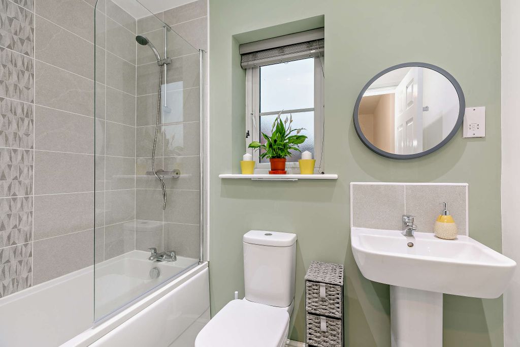 Additional image 13 of 4 bed detached house for saleLowe Lane, Castleford, West Yorkshire WF10