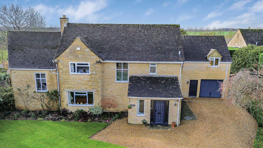 Additional image 30 of 5 bed detached house for saleBaunton Lane, Cirencester, Gloucestershire GL7
