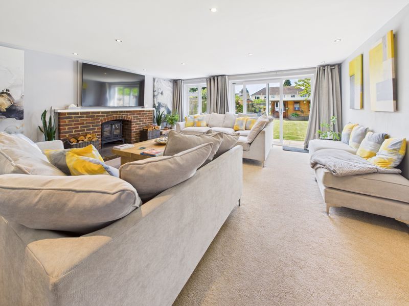 Additional image 5 of 6 bed detached house for saleSpencer Road, Caterham CR3