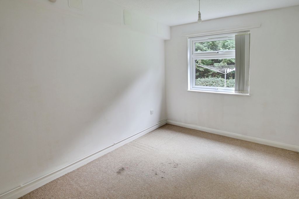 Additional image 7 of 2 bed flat for saleNorfolk Court, Station Road, March PE15