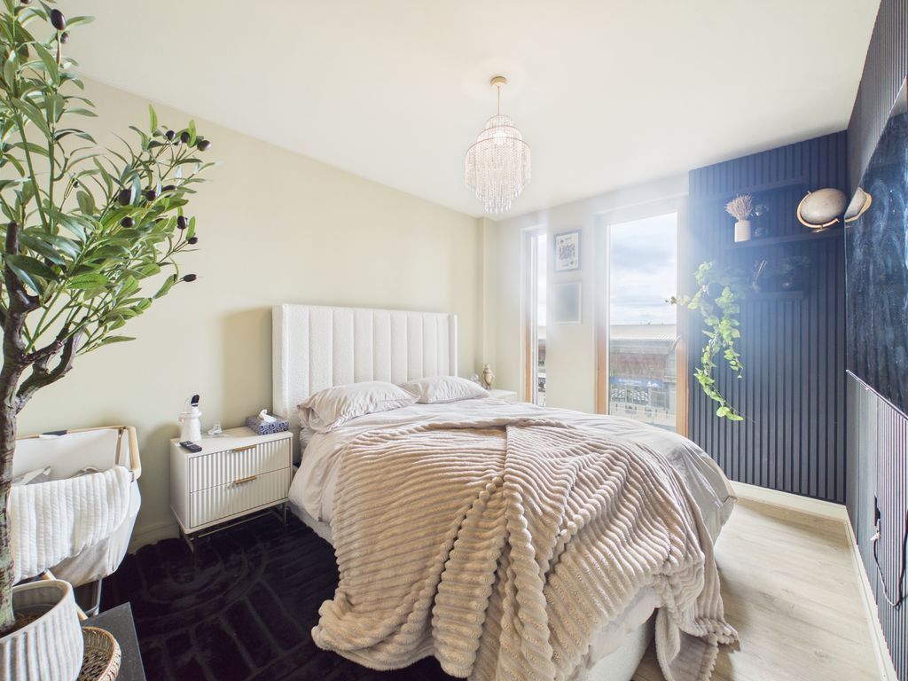 Additional image 8 of 2 bed flat for saleDock Head Road, Chatham ME4