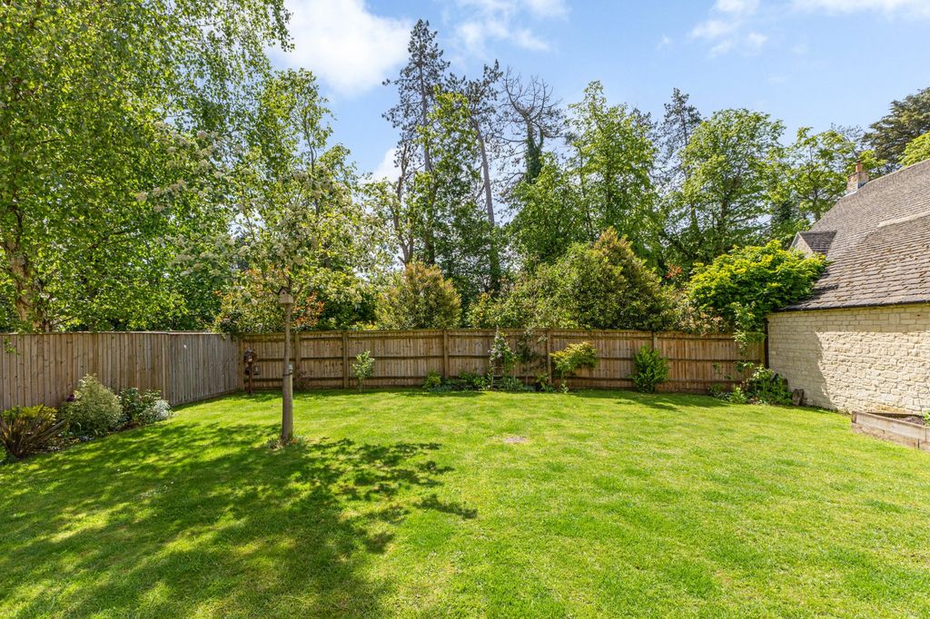 Additional image 8 of 5 bed detached house for salePreston Leigh, Siddington, Cirencester, Gloucestershire GL7