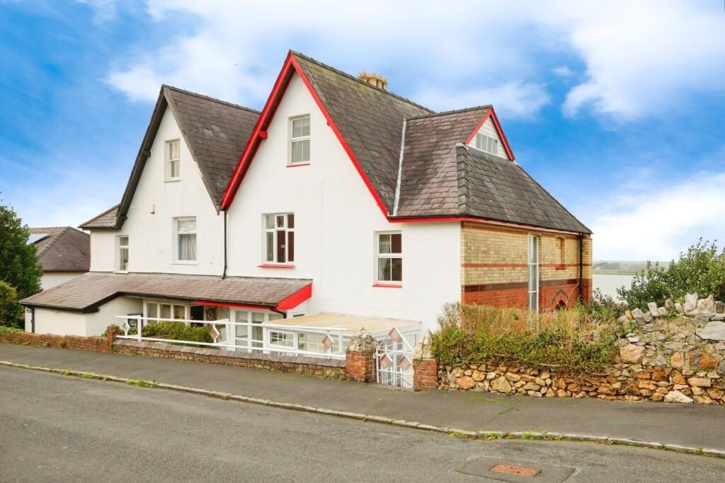 Additional image 40 of 7 bed semi-detached house for saleEngland Road South, Caernarfon LL55
