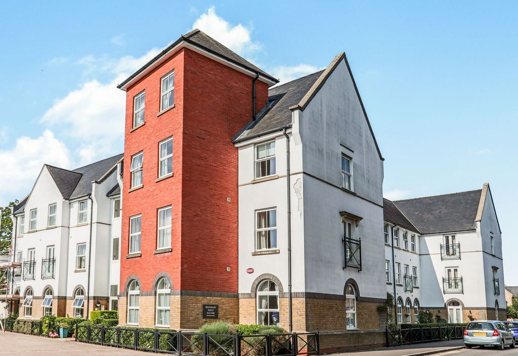 Additional image 15 of 2 bed flat for saleColdstream Road, Caterham CR3
