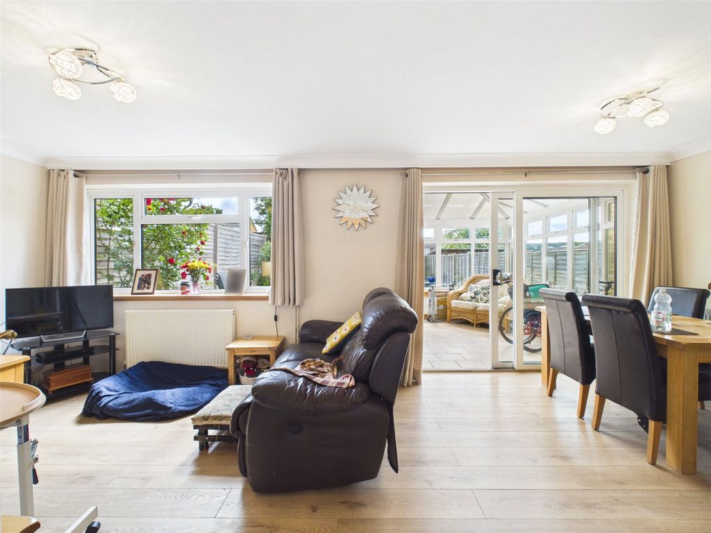 Additional image 8 of 3 bed semi-detached house for saleMiddle Way, Chinnor, Oxfordshire OX39