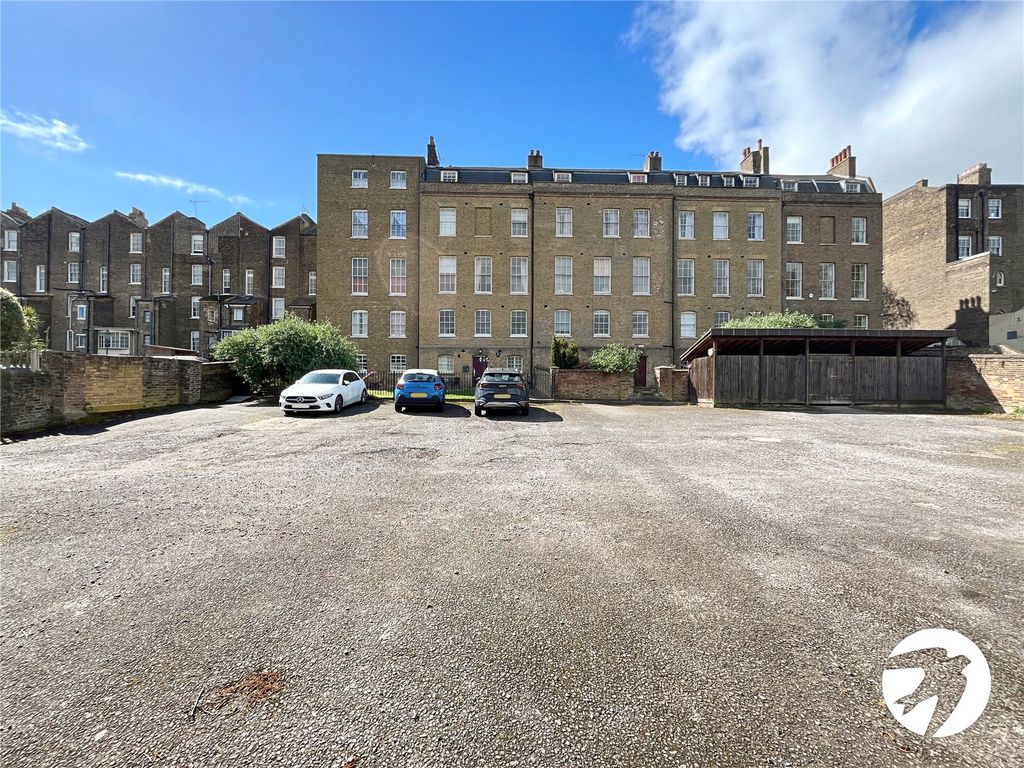 Additional image 11 of 1 bed flat for saleRobertson Villas, 14-17 New Road, Rochester ME1