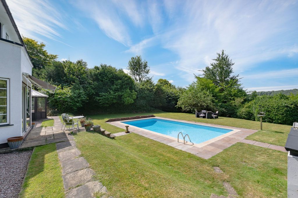 Additional image 38 of 5 bed detached house for saleHarestone Hill, Caterham CR3