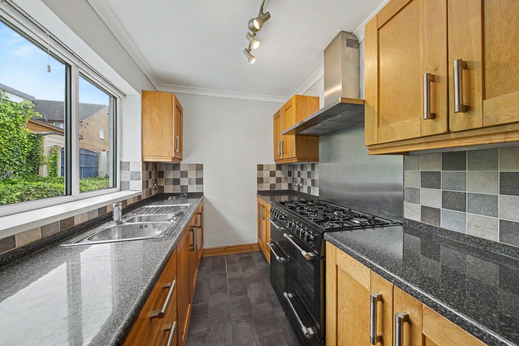 Additional image 4 of 2 bed semi-detached house for saleStation Lane, New Whittington, Chesterfield S43