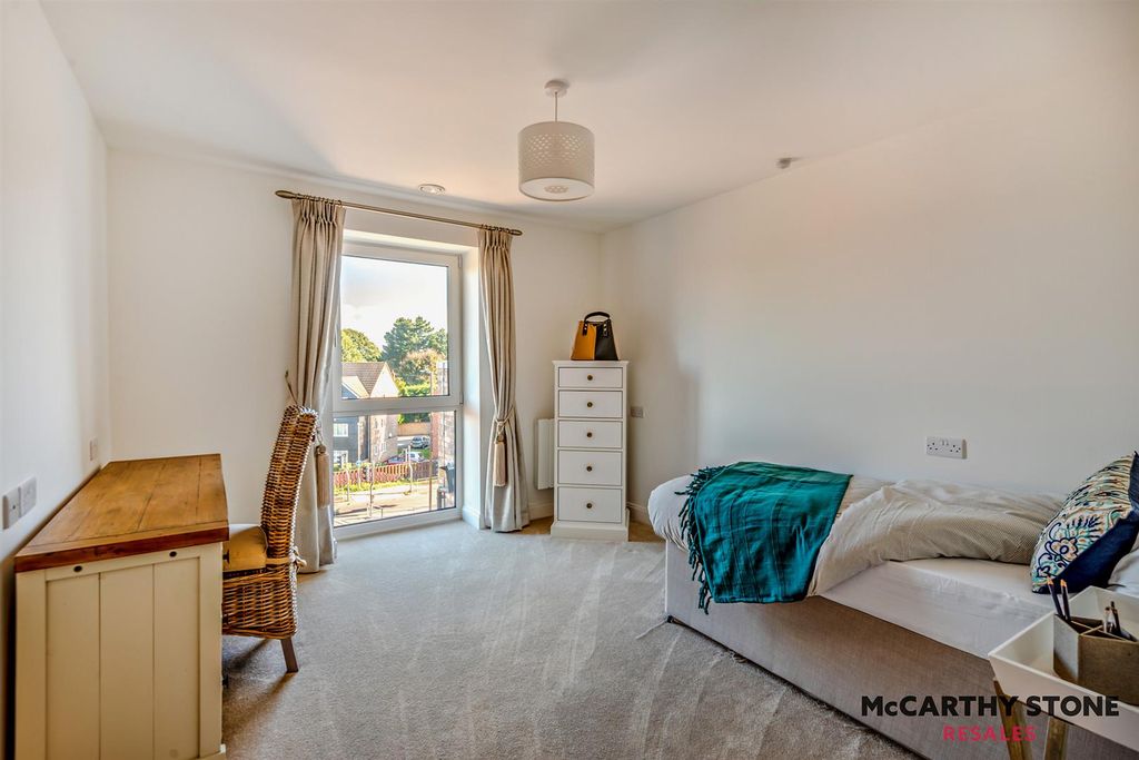 Additional image 6 of 2 bed flat for saleMiami House, Princes Road, Chelmsford, Essex CM2