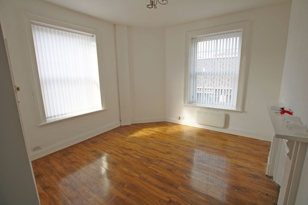 Additional image 3 of 3 bed flat for saleSt. James's Street, Burnley BB11