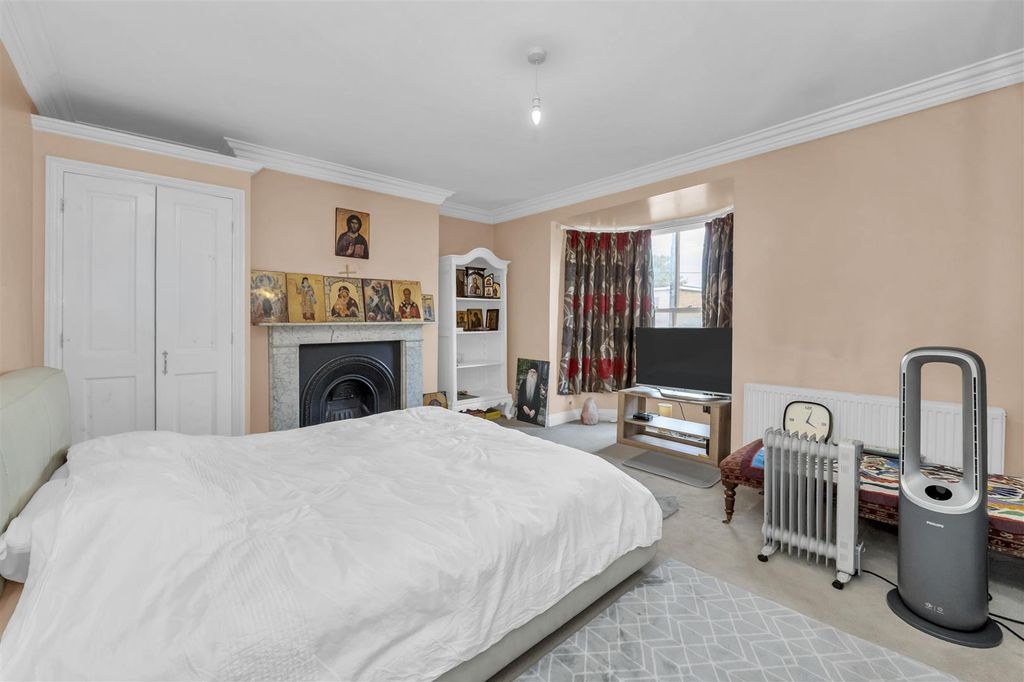 Additional image 9 of 4 bed town house for saleSt. Andrews Street North, Bury St Edmunds IP33