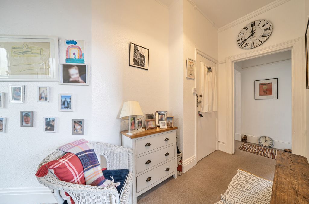Additional image 6 of 2 bed flat for saleLower Camden, Chislehurst, Kent BR7