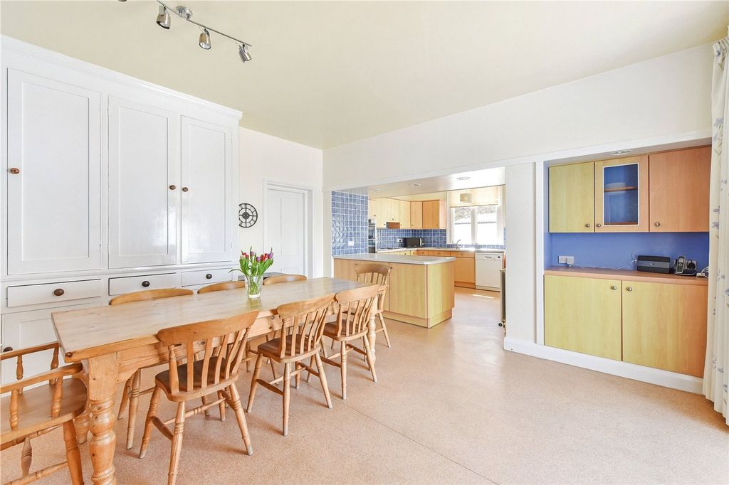 Additional image 13 of 6 bed detached house for saleThe Avenue, Chichester PO19