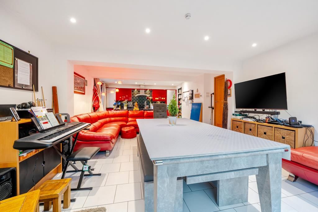 Additional image 13 of 3 bed detached house for salePednor, Buckinghamshire HP5