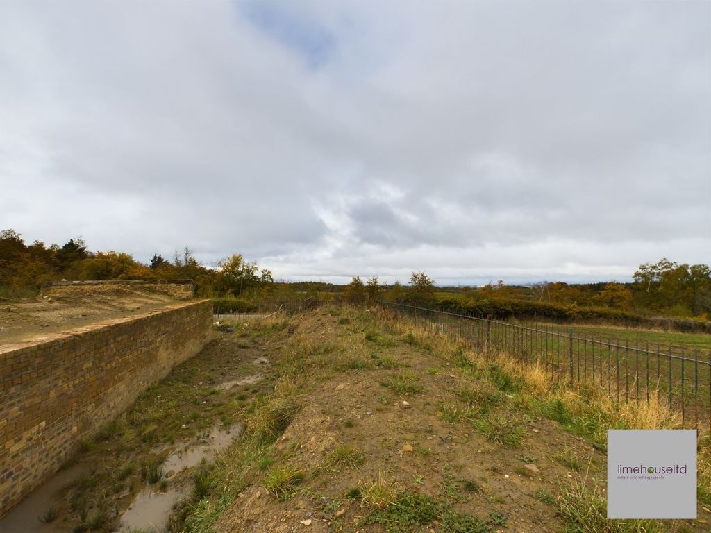 Land for salePlot, Candermill Road ML9 photo 3